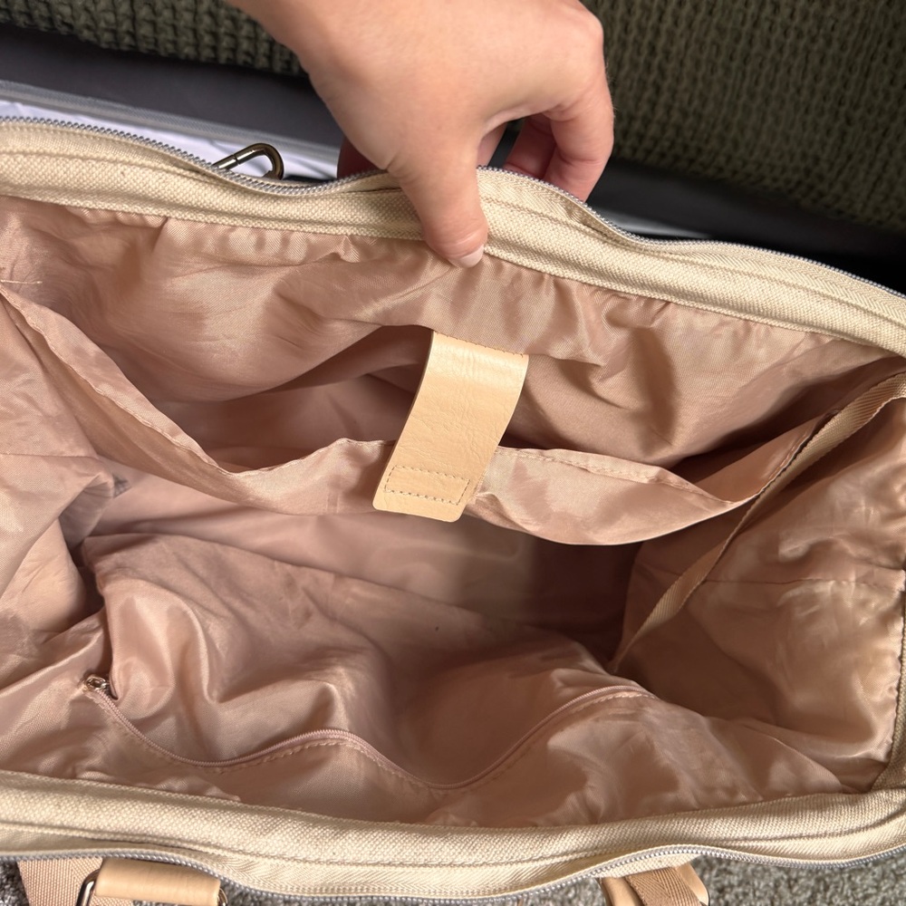 BEIS Mini Weekender- Beige - Picture 4 of 6